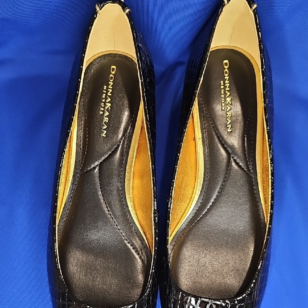 Donna Kara Savita Snip Toe Croc Embossed Flat Black Gold Size 7 - Picture 5 of 12